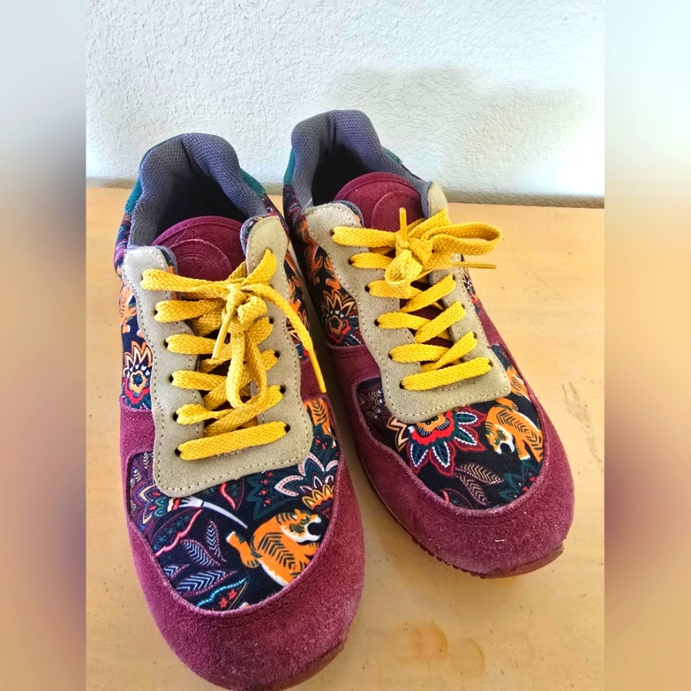 Inkkas Multicolor Patterned Sneakers.only Worn Once. Perfect For Fall
